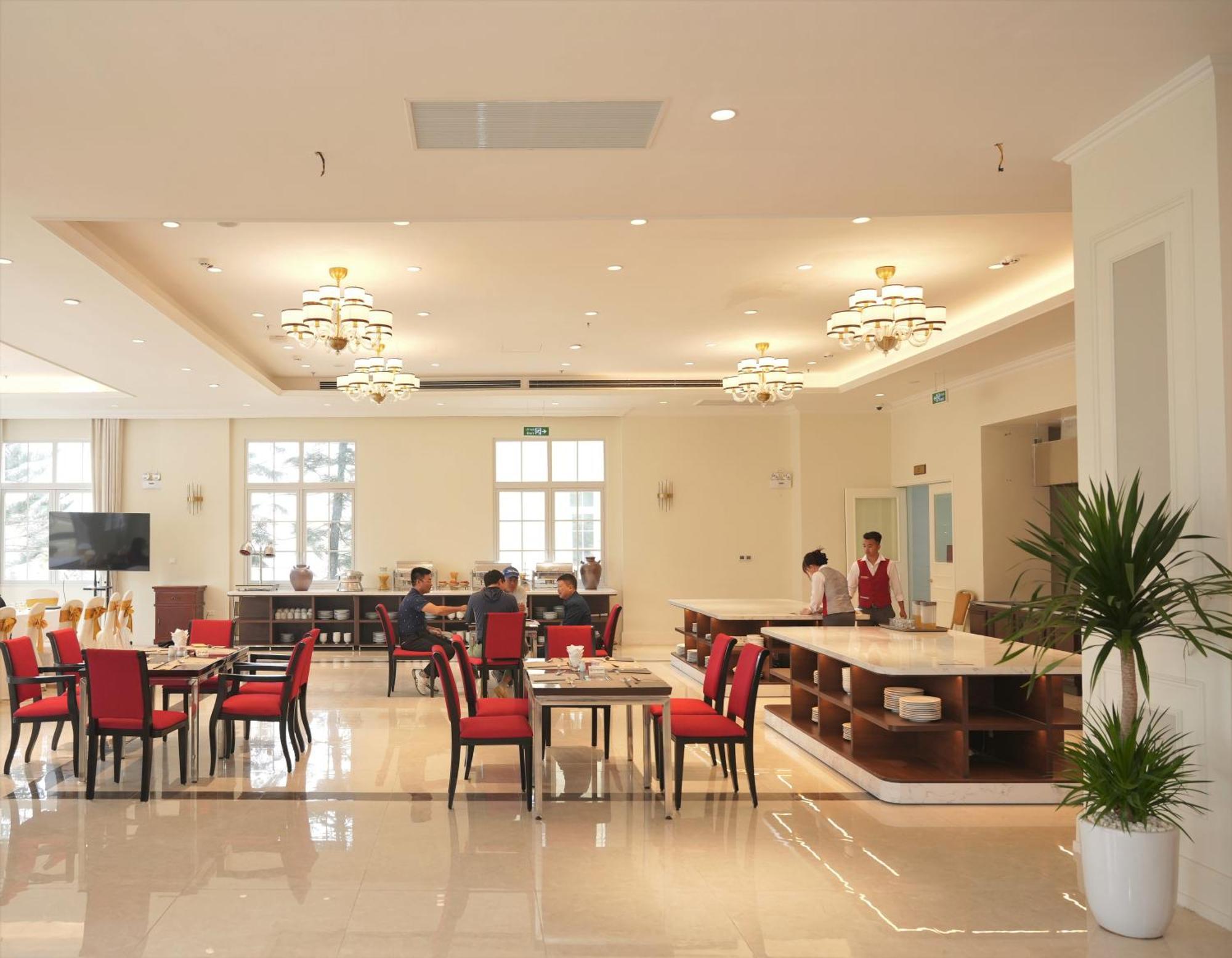 Legend Valley Hotel Ha Nam Phu Ly Exterior foto