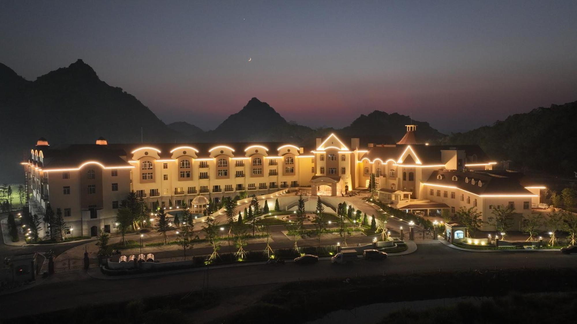 Legend Valley Hotel Ha Nam Phu Ly Exterior foto