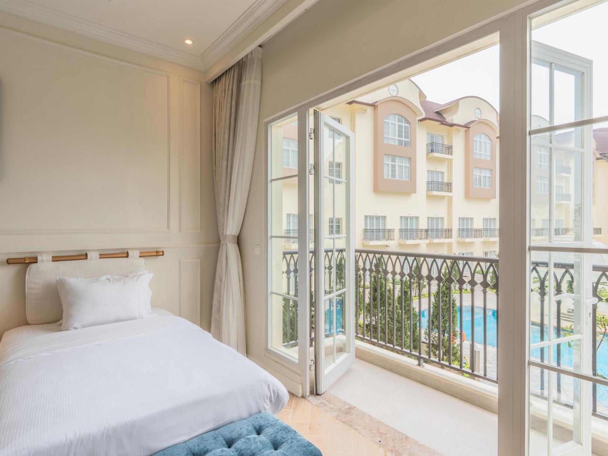 Legend Valley Hotel Ha Nam Phu Ly Exterior foto