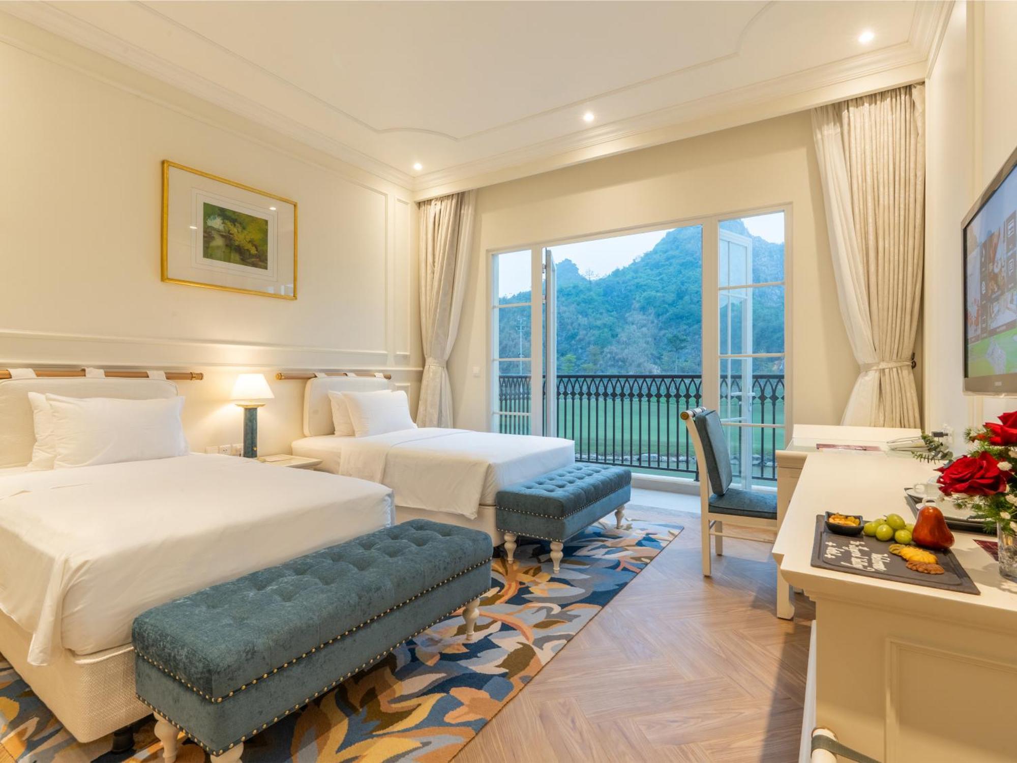 Legend Valley Hotel Ha Nam Phu Ly Exterior foto